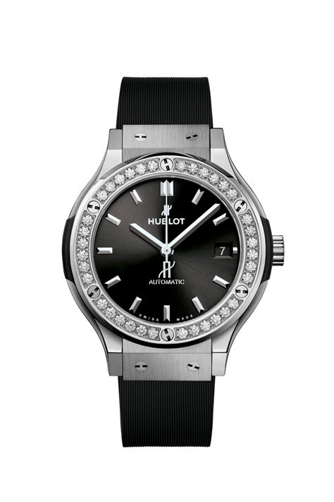 hublot ダイヤベゼル|Classic Fusion Titanium Diamonds 38 mm .